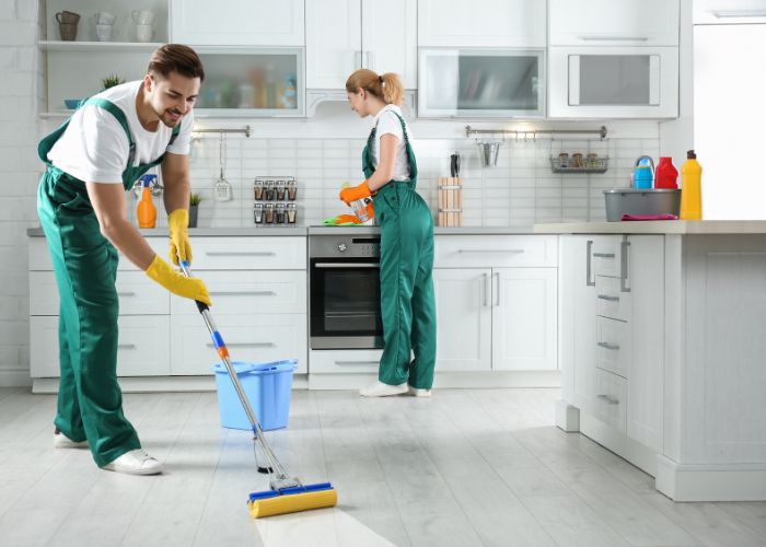 deep cleaning kitchen 1
